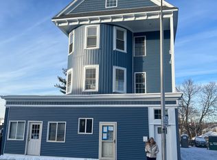 82 Harrison St #2, Worcester, MA 01604