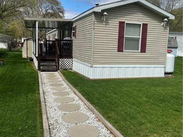 3414 Franklin Sq, Northampton, PA 18067