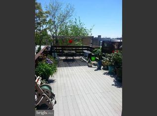 1932 Christian St #1A, Philadelphia, PA 19146