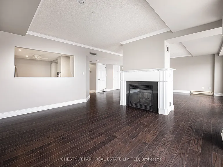 1818 Bayview Ave #607 — Photo 5