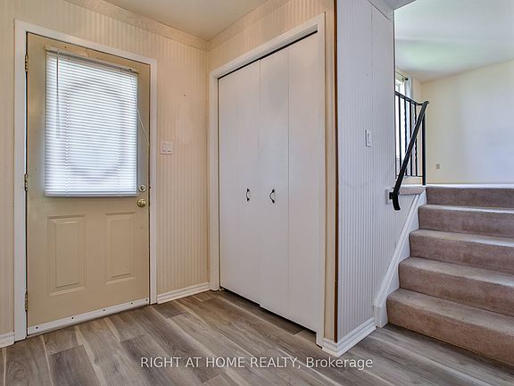 3rd image of 12 Rogers Rd