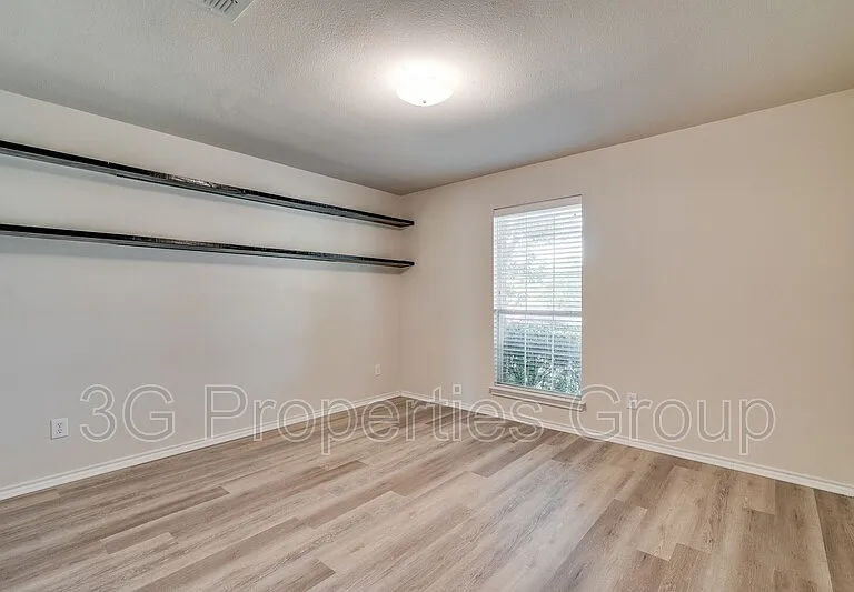 5208 Brookside Dr — Photo 21
