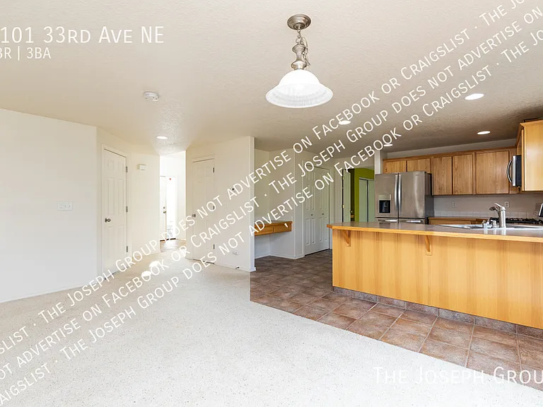 7101 33rd Ave NE — Photo 27