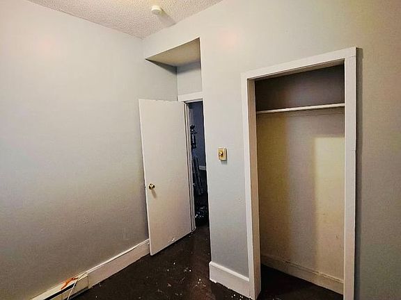 3rd image of 278 2nd St Floor 1