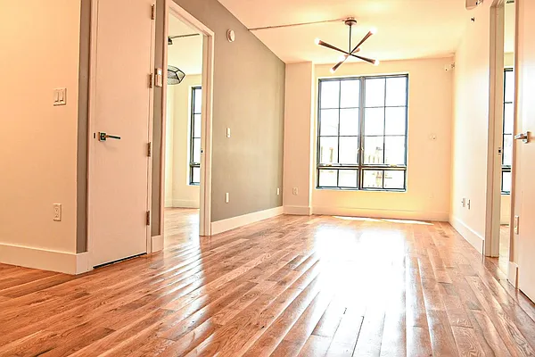 Rented by Lang Realty LLC | media 29