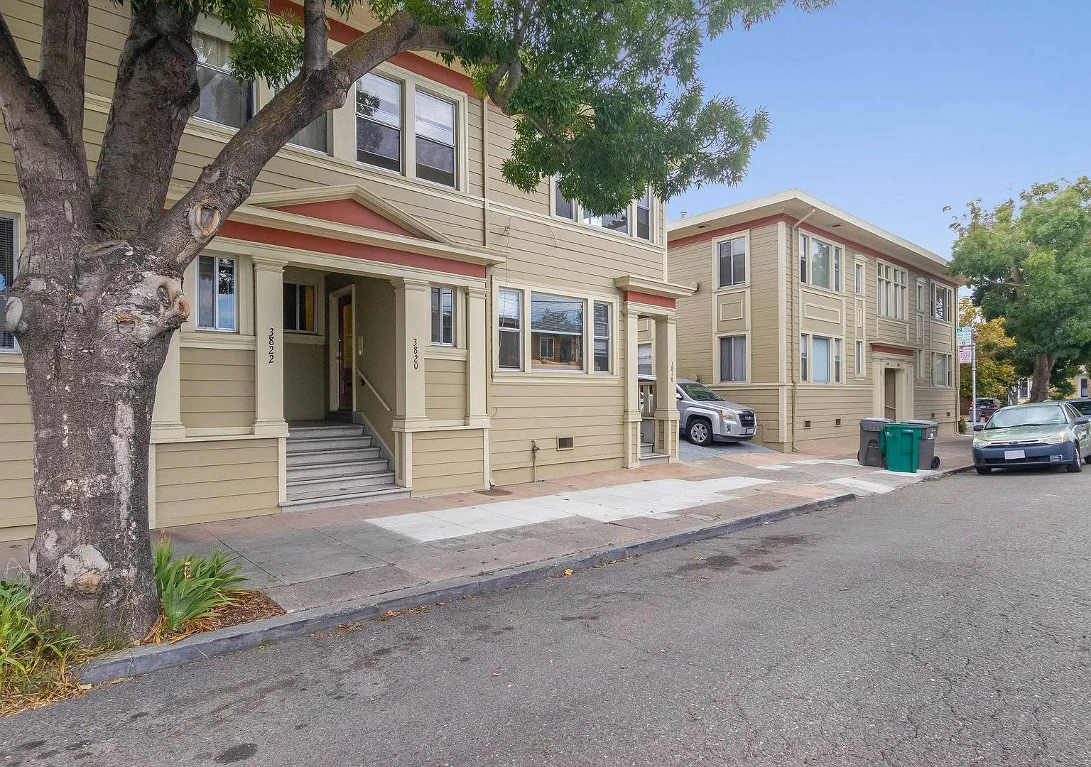 3810 Opal St — Photo 2