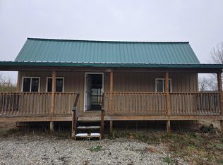 31166 Edmundson Rd, Vinton, OH 45686