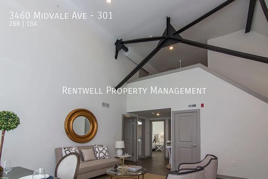 Now Showing Spacious Top-Floor 2br With Loft | Modern Upgrades + Open Layout — Photo 4