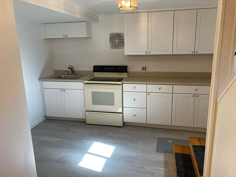 311 Yost Ave #B — Photo 1