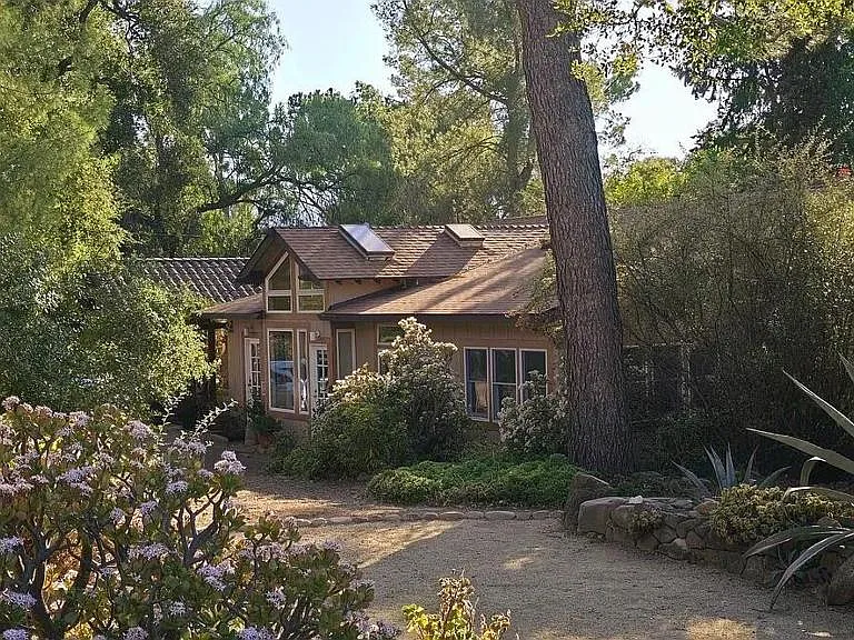 1450 McAndrew Rd — Photo 41