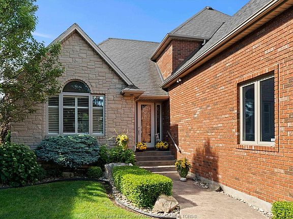 4th image of 24 Sandy Lake Dr