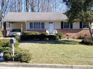 515 Meadowspring Rd, Richmond, VA 23223