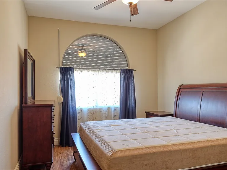 3704 N Campbell Rd — Photo 25