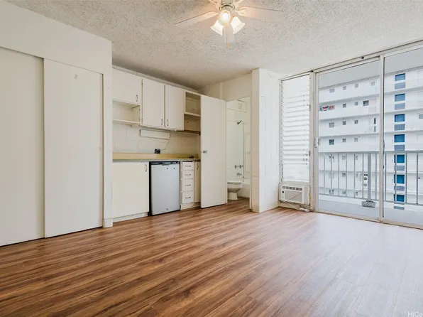 2509 Ala Wai Blvd APT 804, Honolulu, HI 96815
