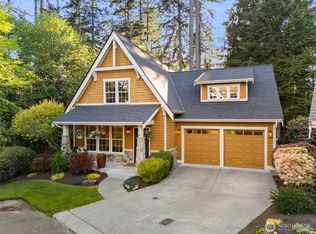 10173 NE Garibaldi Loop, Bainbridge Island, WA 98110