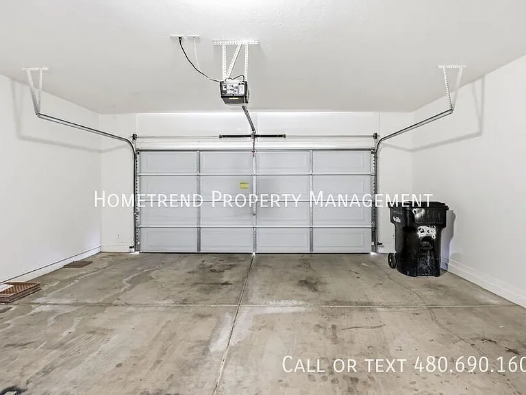 3855 E Santa Fe Ln — Photo 26