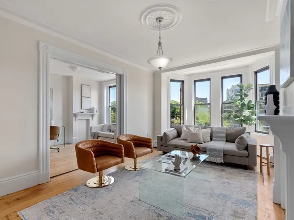 19 Cortes St APT 4, Boston, MA 02116