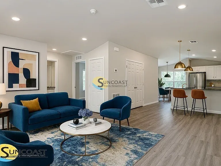 2092 Hilton St — Photo 1
