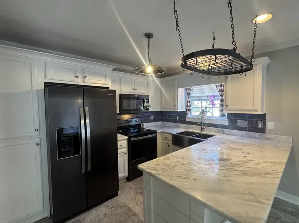 4844 Ark Ln, Murfreesboro, TN 37128