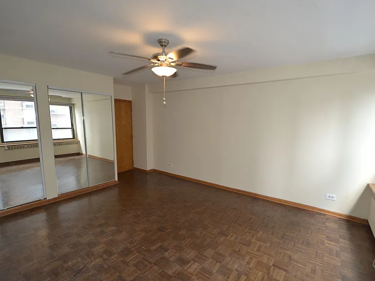 4180 Marine Terrace Apartments — Photo 159