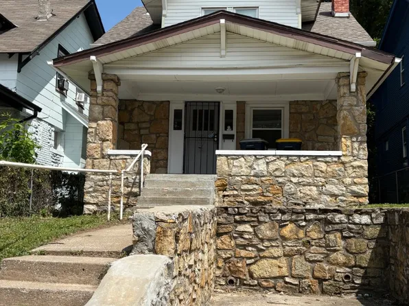 3933 S Benton Ave, Kansas City, MO 64130