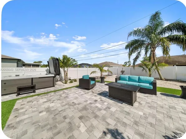 466 SW Prado Ave, Port Saint Lucie, FL 34983
