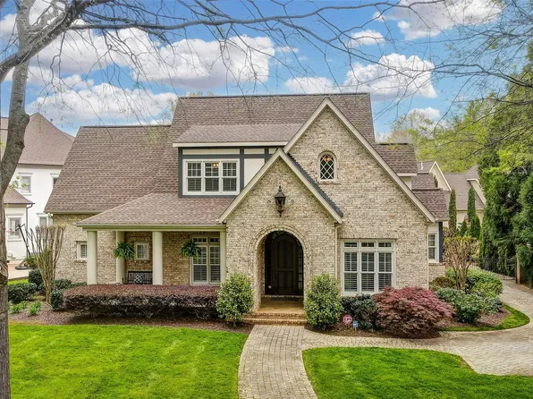 7914 Pemswood St, Charlotte, NC 28277
