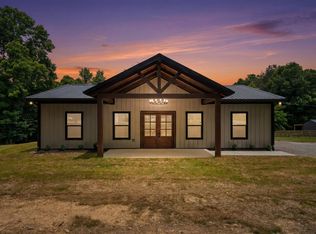 701 Oak Grove Rd, Goodspring, TN 38460