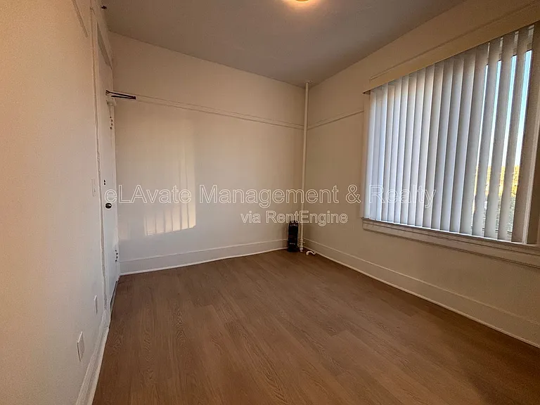 1315 S Flower S — Photo 21