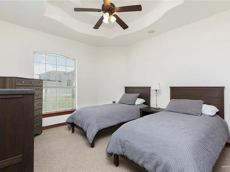 1213 Rhett Dr — Photo 12