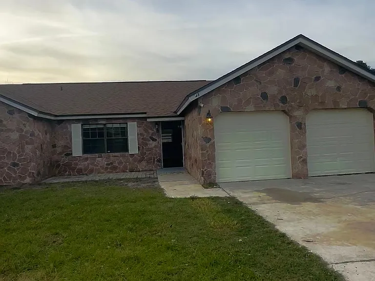 648 Pyramid Ave — Photo 1