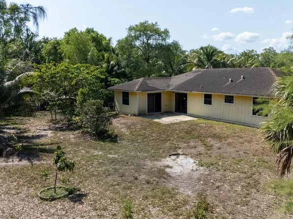 17254 32nd Lane N, The Acreage, FL 33470