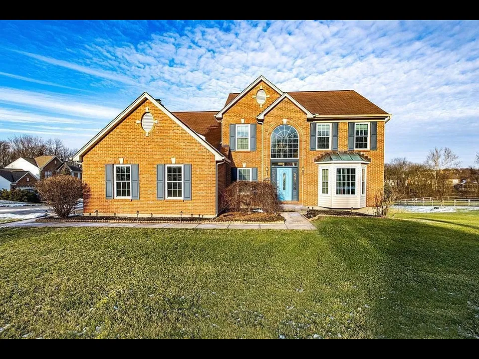 9532 Short Line Ct