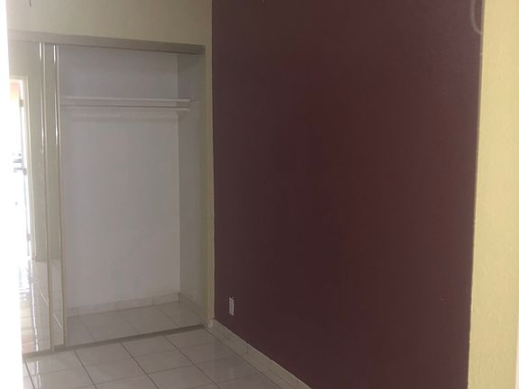 3rd image of 4945 Blanton Dr