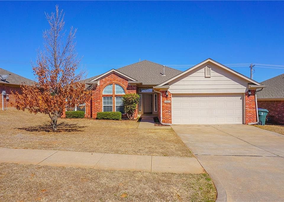 1st image of 2417 Broadwell Oaks Dr