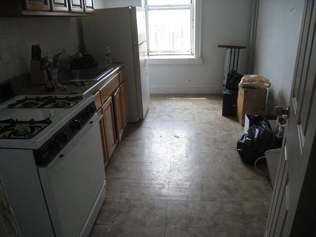 2nd image of 3807 21st Ave #3A