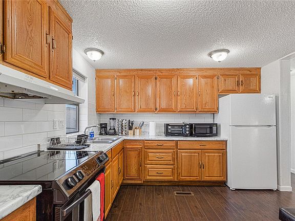 4th image of 773 Pegasus Ranch Rd