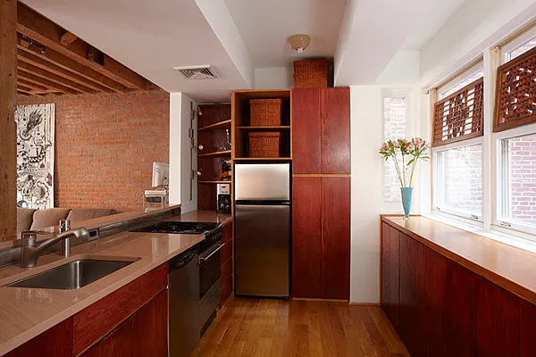 Rented by Brown Harris Stevens | media 9