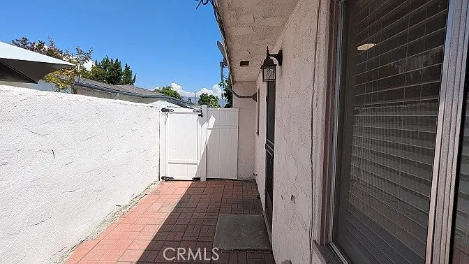 209 N Florence St — Photo 18