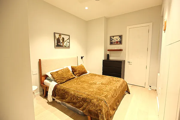 Sold by Corcoran | media 20