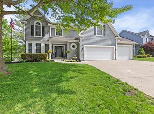 15964 W 160th Ter, Olathe, KS 66062
