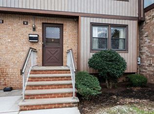 14 Highview Dr, Woodbridge, NJ 07095