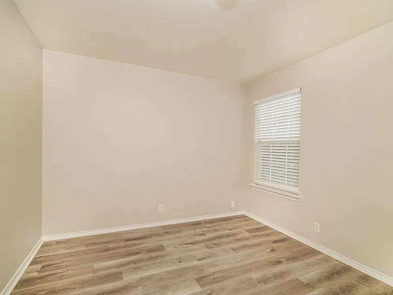 284 Cordero Dr — Photo 14
