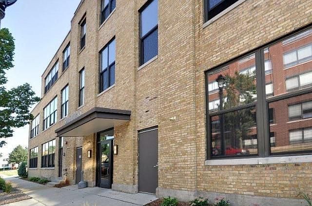 1st image of 1924 N Hubbard St APT 518