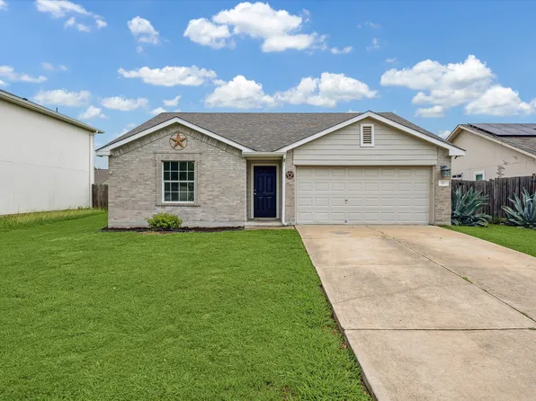110 Rinehardt St, Hutto, TX 78634