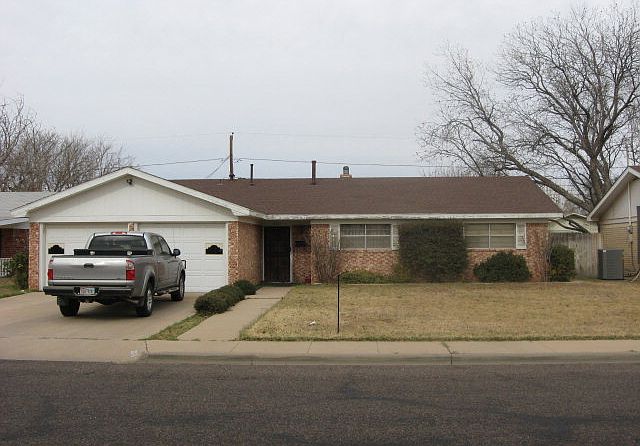 1st image of 2211 E 12th St