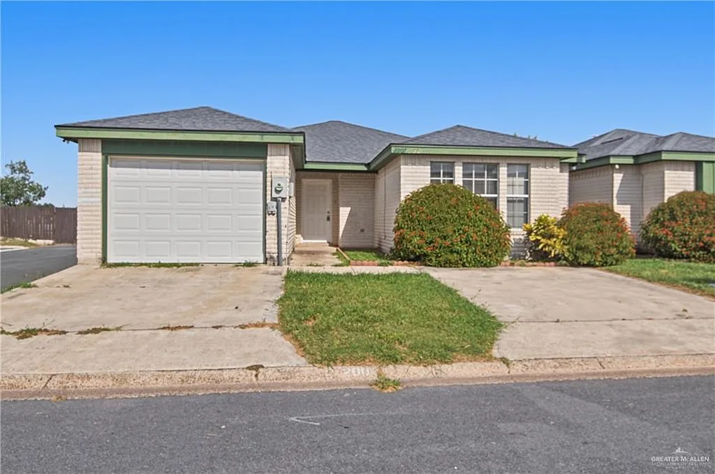 2 bed, 2.0 bath, 1168 sqft, $1,500 — Photo 1