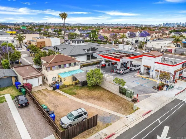 3018-20 Nimitz Blvd, San Diego, CA 92106