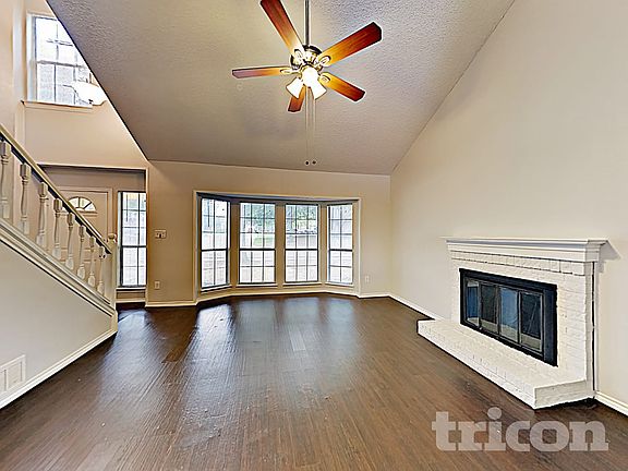 4th image of 4740 Waxwing Dr
