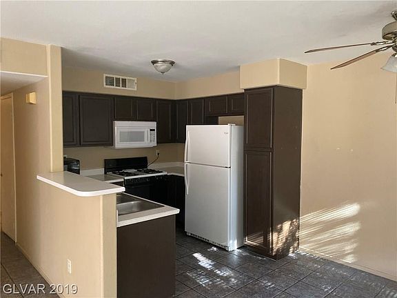 4th image of 3135 Key Largo Dr Unit 201